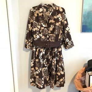 🌻 Floral Button Up dress with Belt